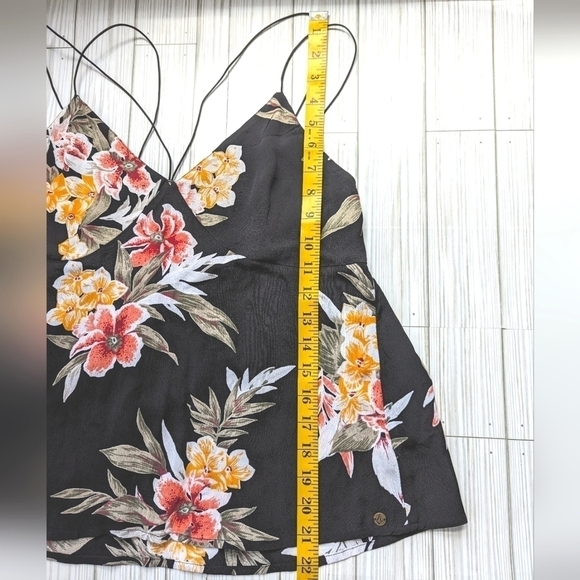 Volcom Good to Be You Cami in Strappy Black and Green Floral Size XS - Picture 9 of 12